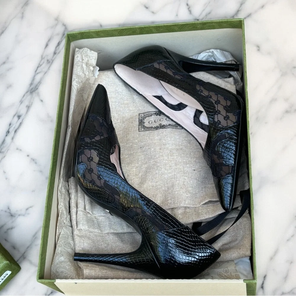 Black Gucci Python Embossed Pumps